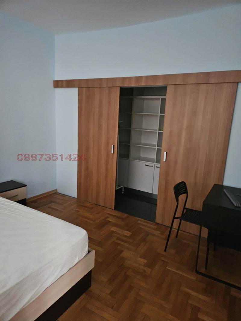 Дава под наем 3-СТАЕН, гр. София, Център, снимка 5 - Апартаменти - 52595419