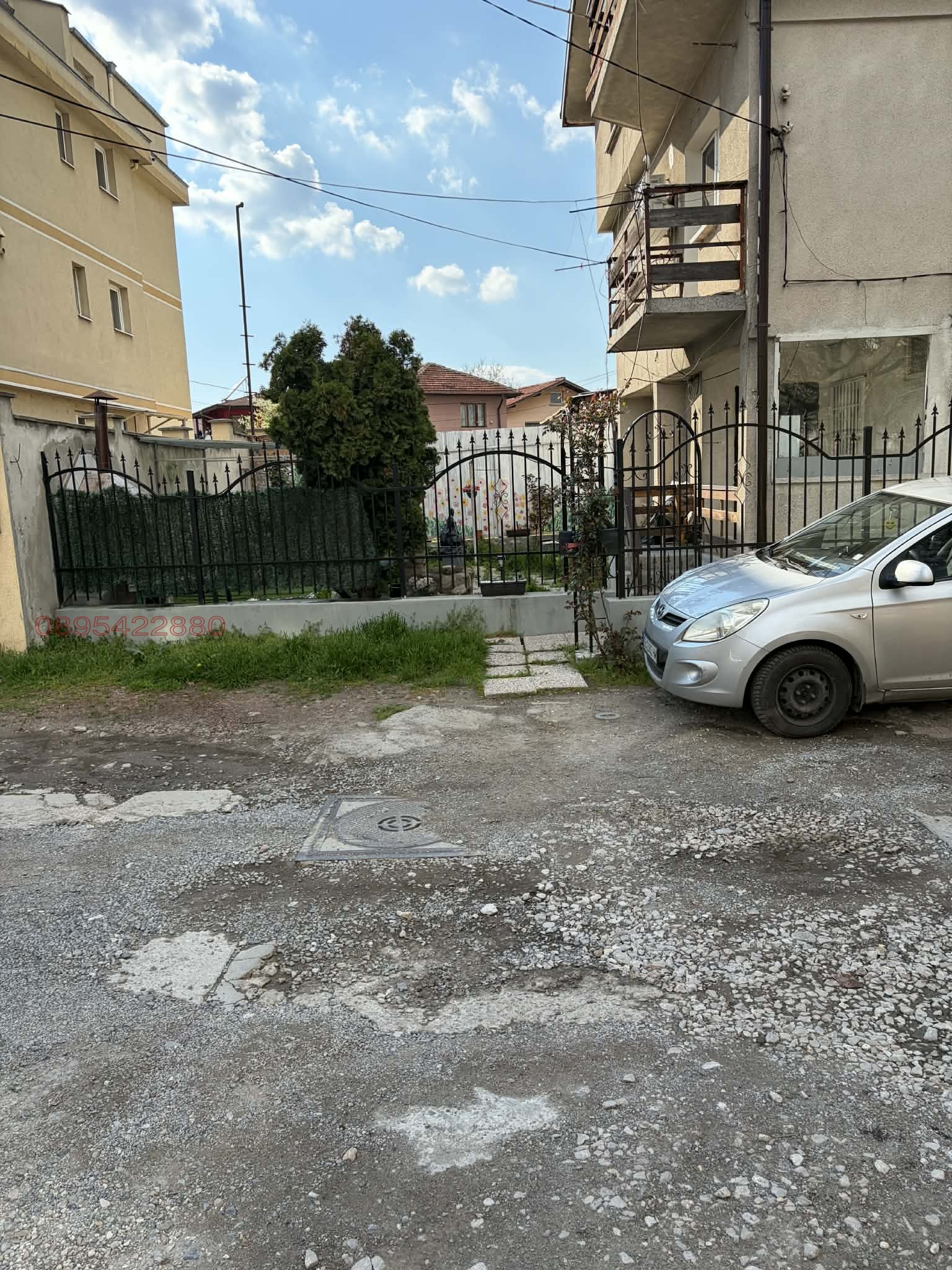 Дава под наем ЕТАЖ ОТ КЪЩА, гр. София, Надежда 1