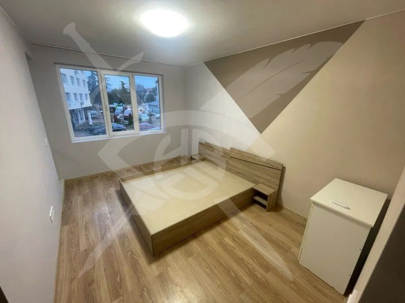 K pronájmu  2 ložnice Varna , Asparuchovo , 75 m2 | 44003389 - obraz [4]