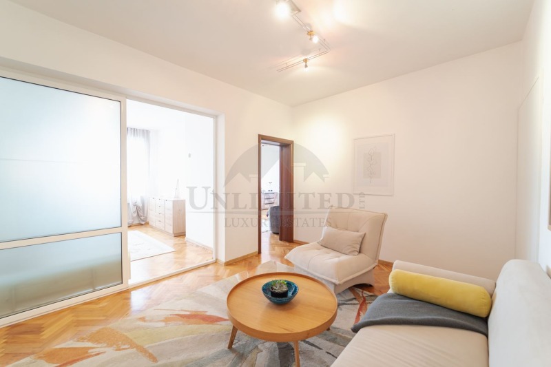 Zu vermieten  2 Schlafzimmer Sofia , Zentar , 99 qm | 86390408 - Bild [3]