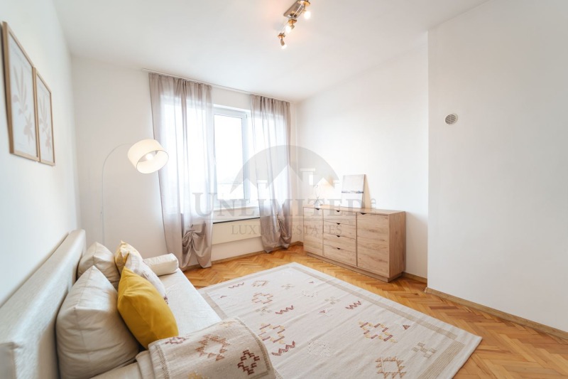 Zu vermieten  2 Schlafzimmer Sofia , Zentar , 99 qm | 86390408 - Bild [11]