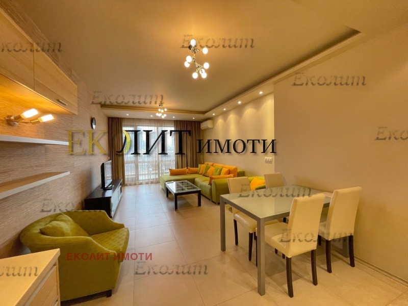 Kiadó  2 hálószobás Sofia , Izgrev , 112 négyzetméter | 56760950 - kép [3]