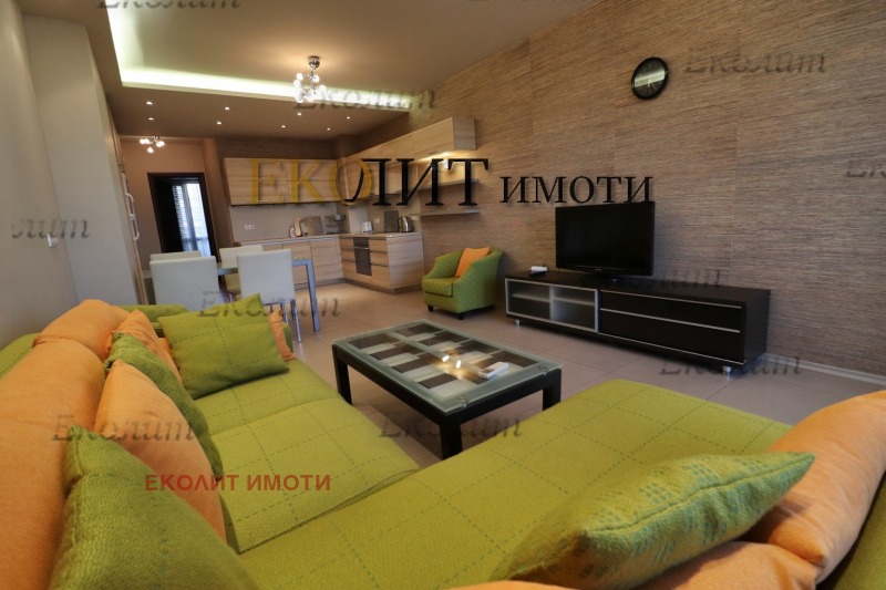 Kiadó  2 hálószobás Sofia , Izgrev , 112 négyzetméter | 56760950