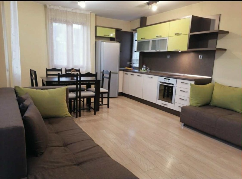 Под наем 3-СТАЕН, град Стара Загора, Център • 850 лв. / 434.60 € • 56198018 1