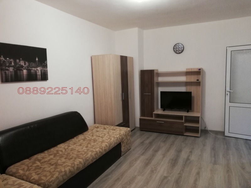 För uthyrning  Studio Sjumen , Trakija , 40 kvm | 71038567 - bild [2]