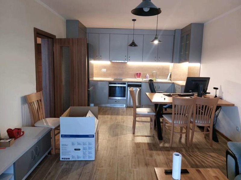 Te huur  1 slaapkamer Plovdiv , Christo Smirnenski , 70 m² | 94018150