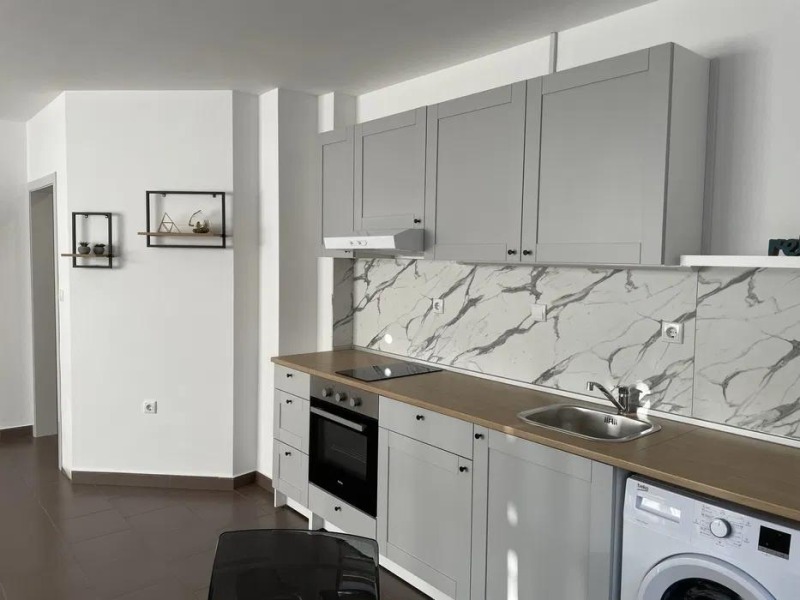 En renta  2 dormitorios Plovdiv , Tsentar , 75 metros cuadrados | 97195209 - imagen [2]
