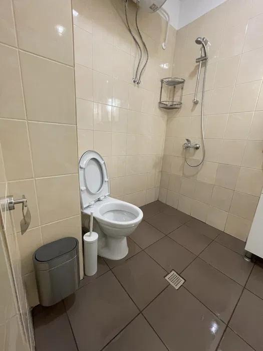 En renta  2 dormitorios Plovdiv , Tsentar , 75 metros cuadrados | 97195209 - imagen [8]