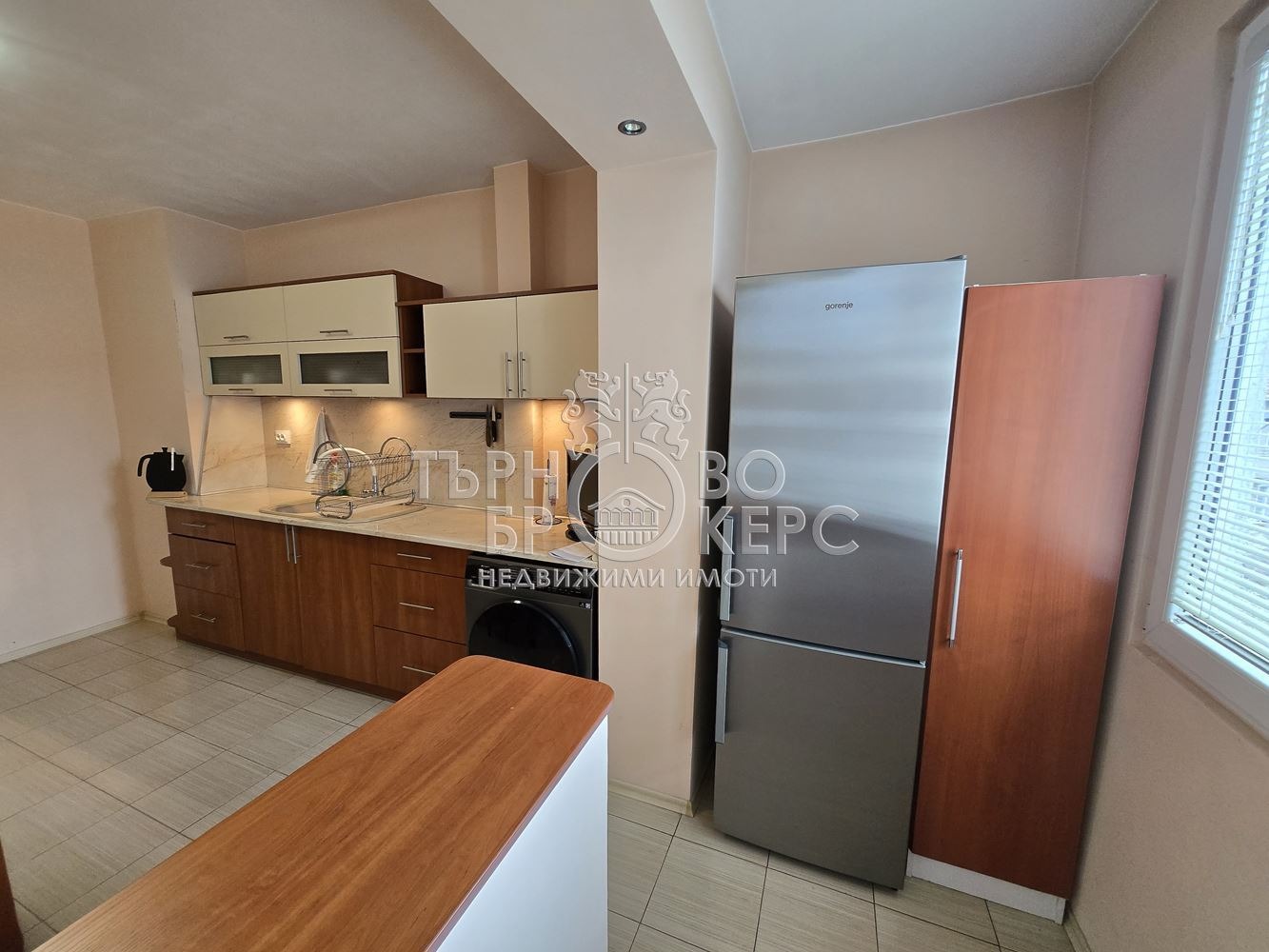 Дава под наем 2-СТАЕН, гр. Велико Търново, Център, снимка 6 - Апартаменти - 54073932