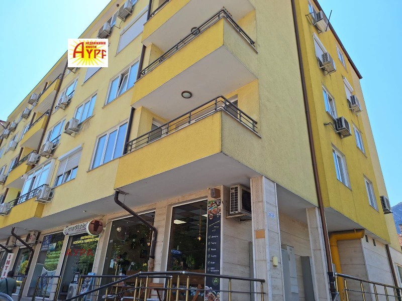 Дава под наем  2-стаен град Враца , Център , 62 кв.м | 56194541