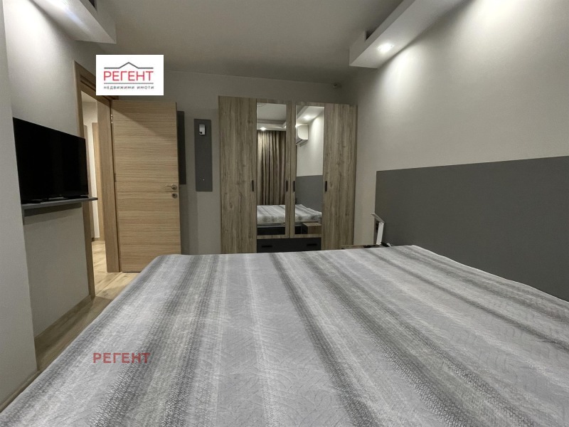 A louer  1 chambre Gabrovo , Tsentar , 80 m² | 16743533 - image [7]