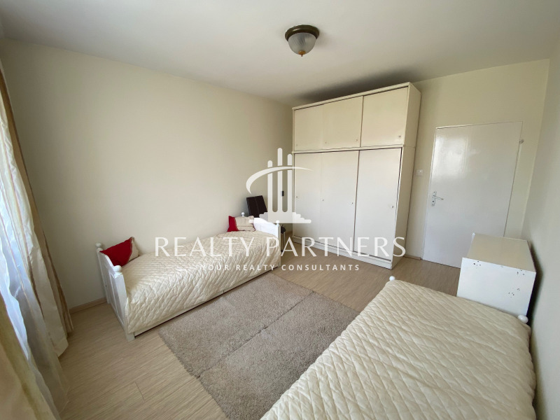 Дава под наем 4-СТАЕН, гр. Перник, Изток, снимка 2 - Апартаменти - 53510737