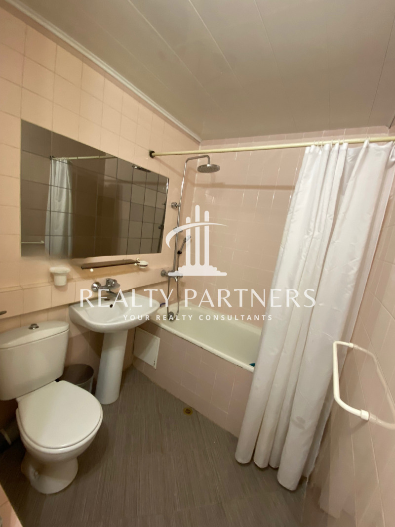 Дава под наем 4-СТАЕН, гр. Перник, Изток, снимка 4 - Апартаменти - 53510737