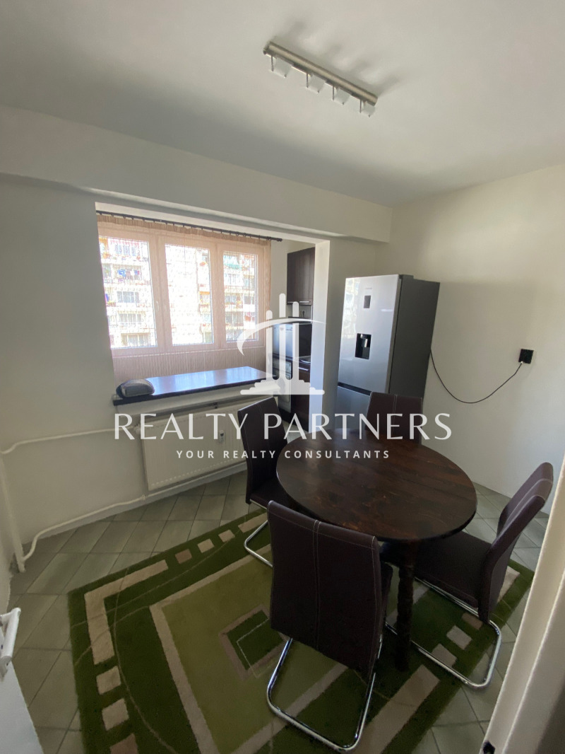 Дава под наем 4-СТАЕН, гр. Перник, Изток, снимка 5 - Апартаменти - 53510737