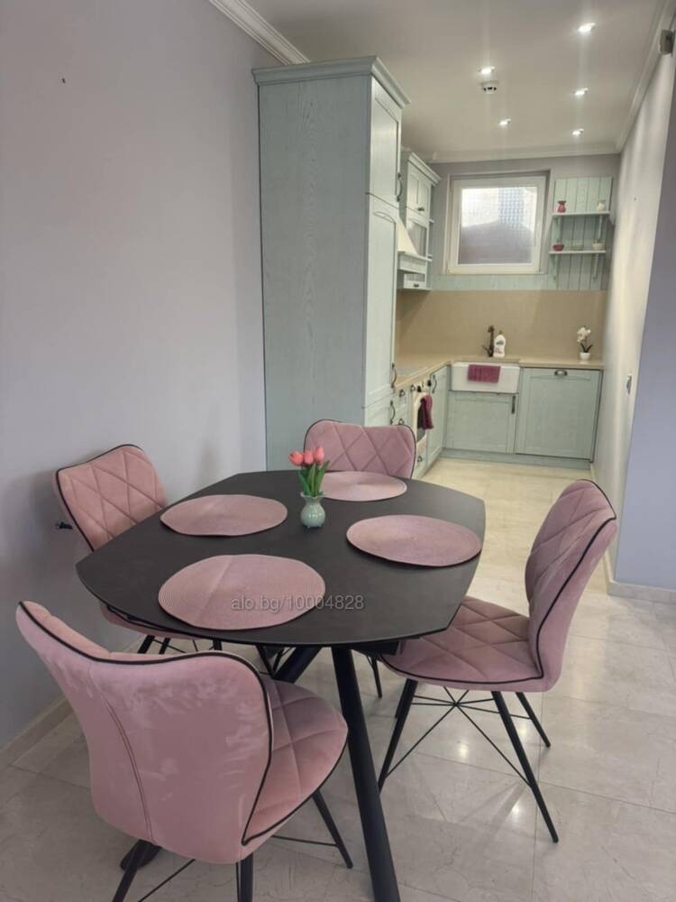 Дава под наем КЪЩА, гр. Варна, м-т Горна Трака