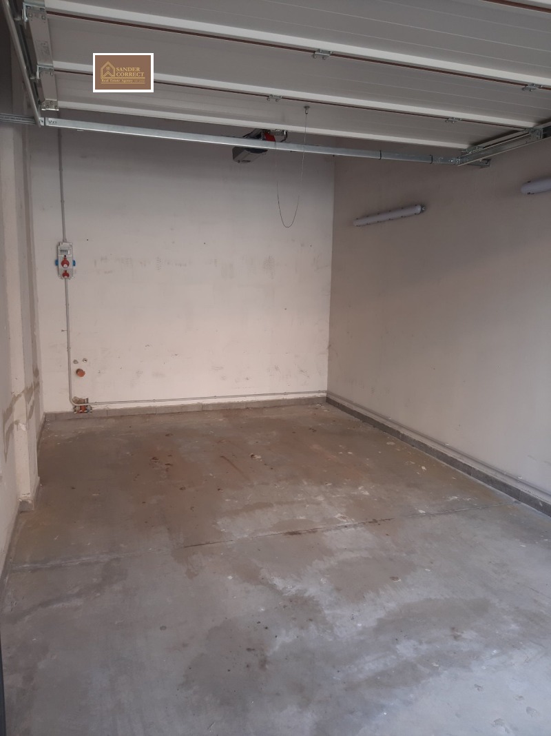 Te huur  Garage Sofia , zj.gr.Juzjen park , 18 m² | 65949550 - afbeelding [3]