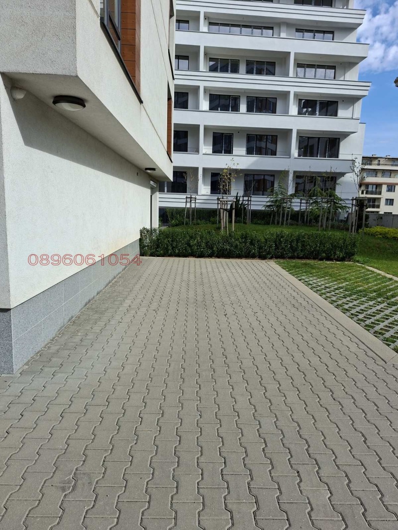Дава под Наем ПАРКОМЯСТО в град София, Овча купел - 20 кв.м / 120 € » 234.70 лв.