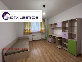 3-стаен град Враца, Център 9