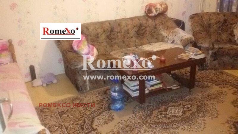 En renta  1 dormitorio Plovdiv , Karshiyaka , 68 metros cuadrados | 25817272
