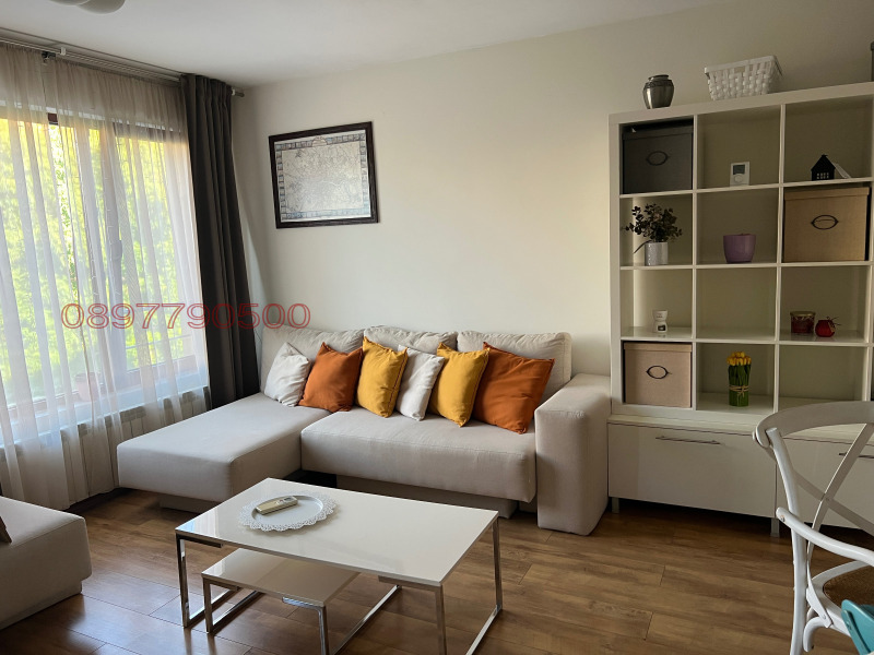 For Rent  1 bedroom Sofia , Vitosha , 70 sq.m | 32971408