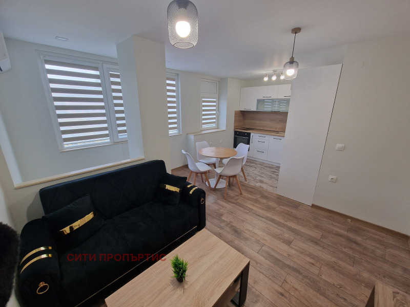 Дава под наем 3-СТАЕН, гр. Благоевград, Широк център, снимка 2 - Апартаменти - 52114884