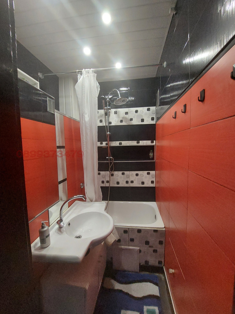 Дава под наем 3-СТАЕН, гр. София, Център, снимка 12 - Апартаменти - 52730818