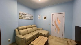 1 chambre Tsentar, Sofia