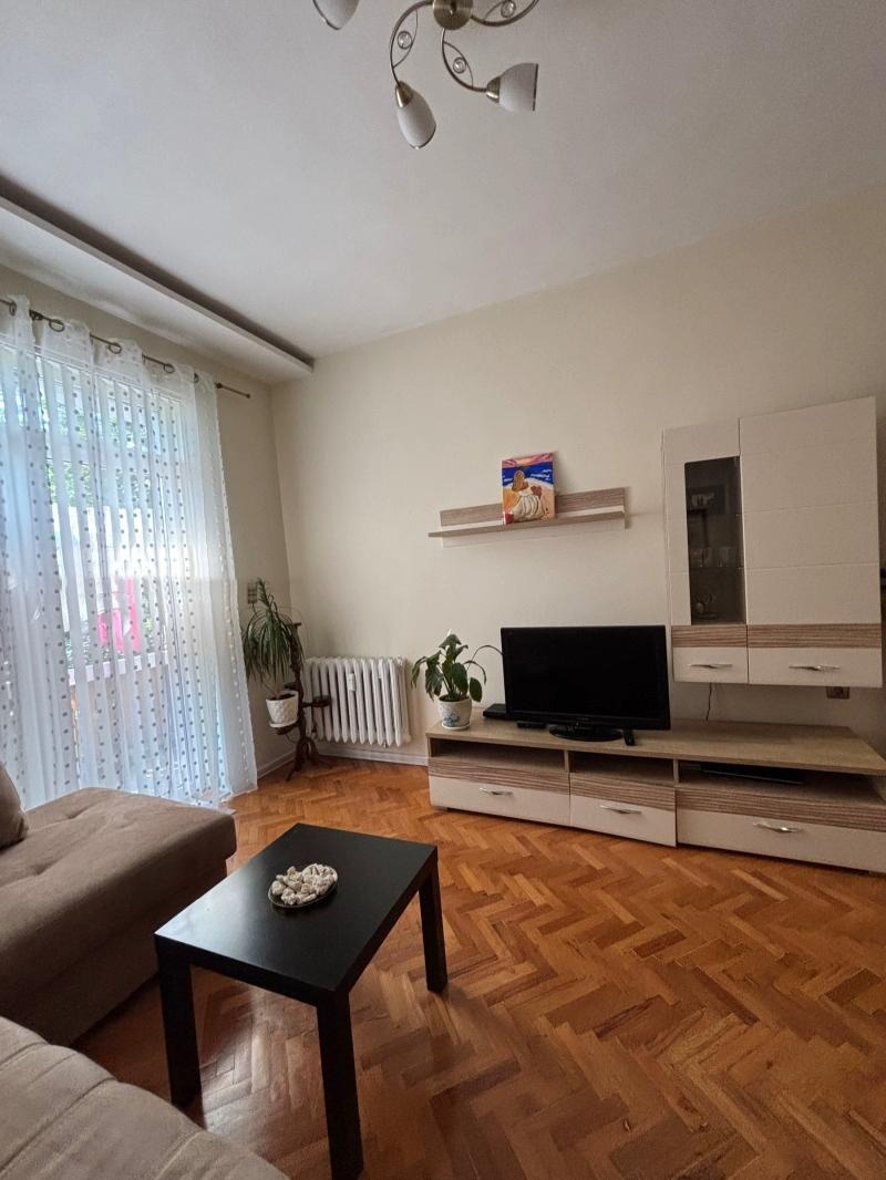 Te huur  1 slaapkamer Sofia , Geo Milev , 90 m² | 42555677 - afbeelding [2]