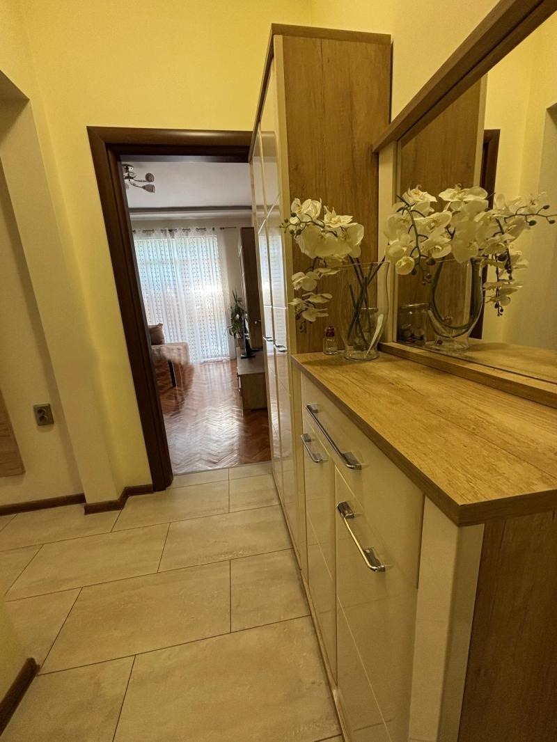 Te huur  1 slaapkamer Sofia , Geo Milev , 90 m² | 42555677 - afbeelding [3]