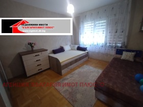 ���� ��� ���� 3-����� | Imot.bg � ����� ������ 12