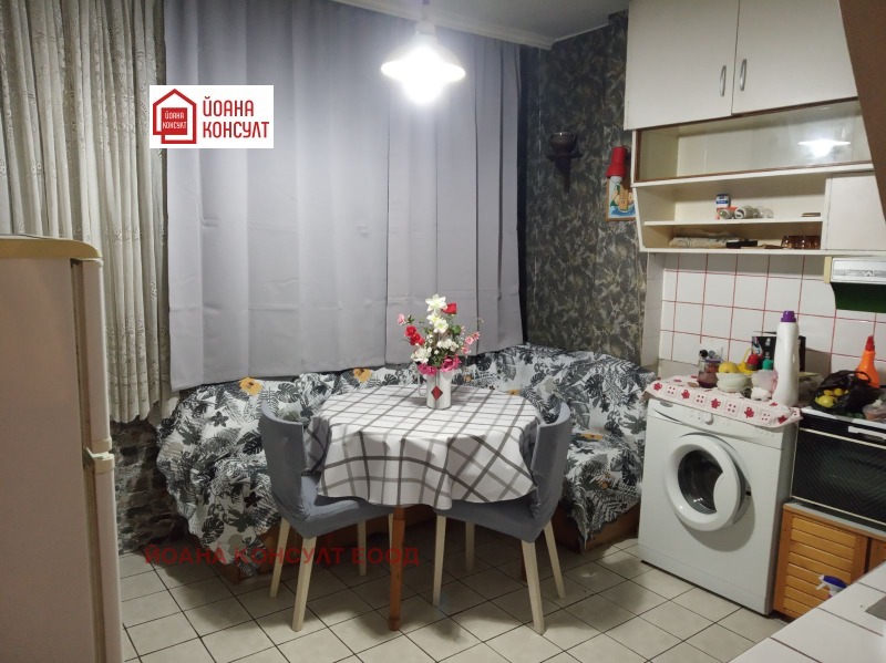 Дава под наем  2-стаен град Плевен , Идеален център , 65 кв.м | 21354652 - изображение [2]