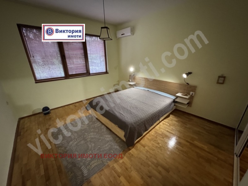 Zu vermieten  2 Schlafzimmer Weliko Tarnowo , Zentar , 80 qm | 47020093 - Bild [2]