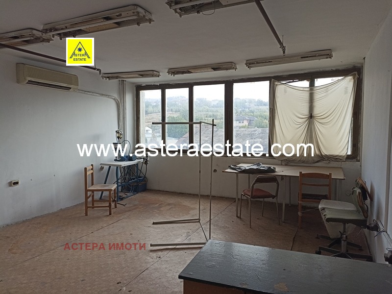 Vuokrattavana  Teollisuusrakennus Blagoevgrad , Vtora promišlena zona , 398 neliömetriä | 61035191 - kuva [9]
