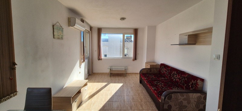 De inchiriat  1 dormitor Velico Târnovo , Acațiia , 47 mp | 78101572 - imagine [2]