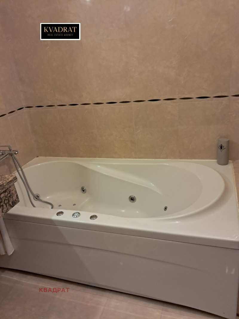 För uthyrning  3 sovrum Sofia , Manastirski livadi , 230 kvm | 84889437 - bild [12]