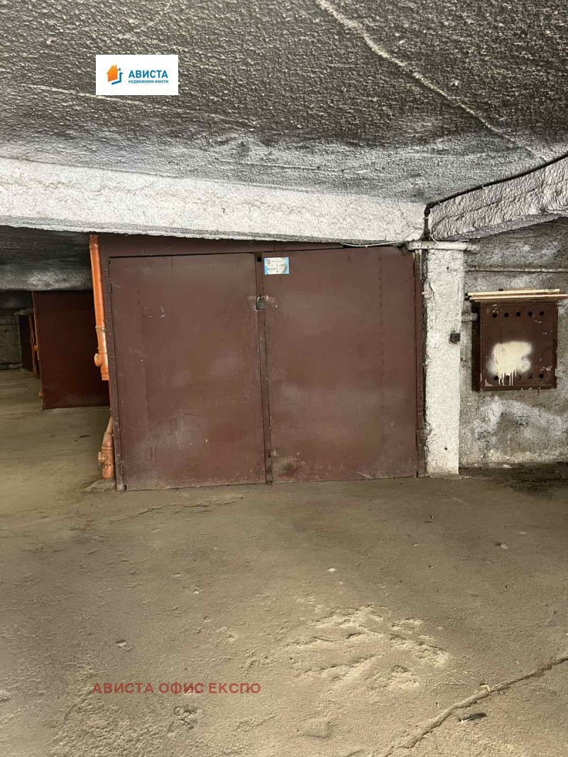 Дава под наем  Склад град София , Гео Милев , 19 кв.м | 33942108