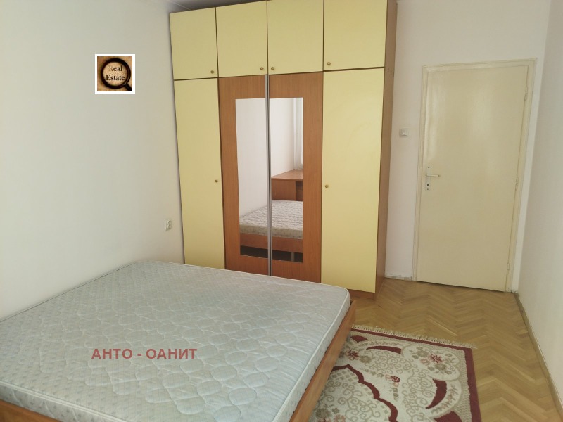 Дава под наем 3-СТАЕН, гр. София, Хиподрума, снимка 12 - Апартаменти - 52708031