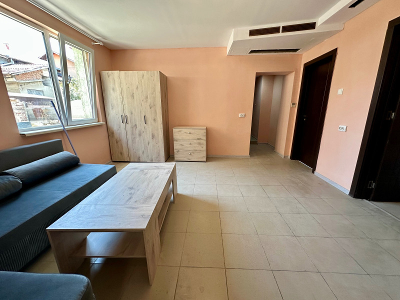 A louer  Maison Sofia , Levski V , 140 m² | 95149645 - image [2]