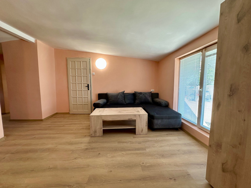A louer  Maison Sofia , Levski V , 140 m² | 95149645 - image [15]