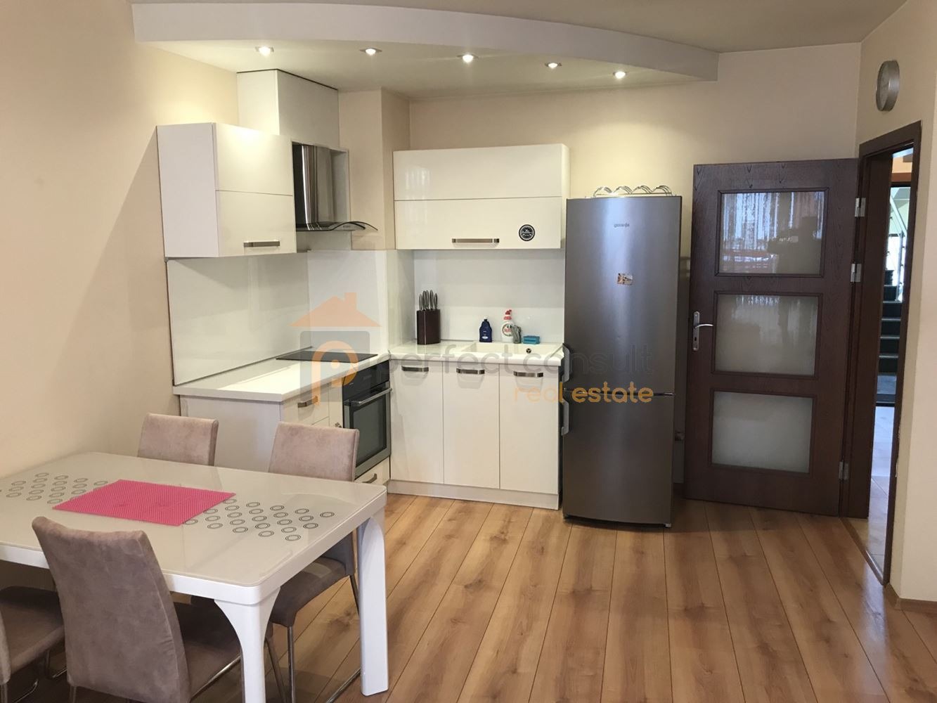 Дава под наем 2-СТАЕН, гр. Пловдив, Кършияка