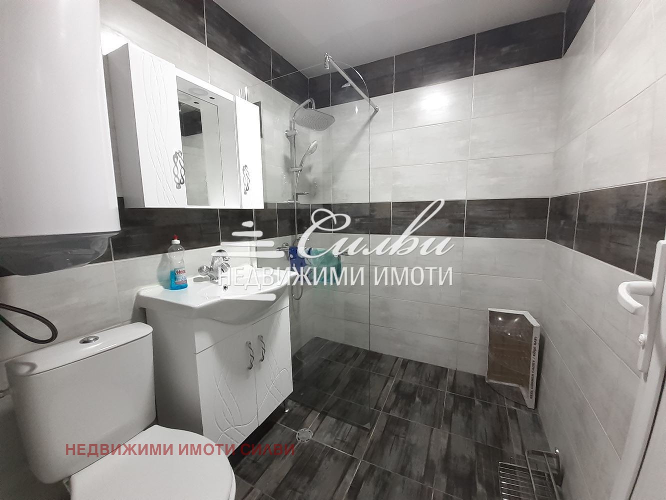 Дава под наем 3-СТАЕН, гр. Шумен, Център, снимка 9 - Апартаменти - 56077461