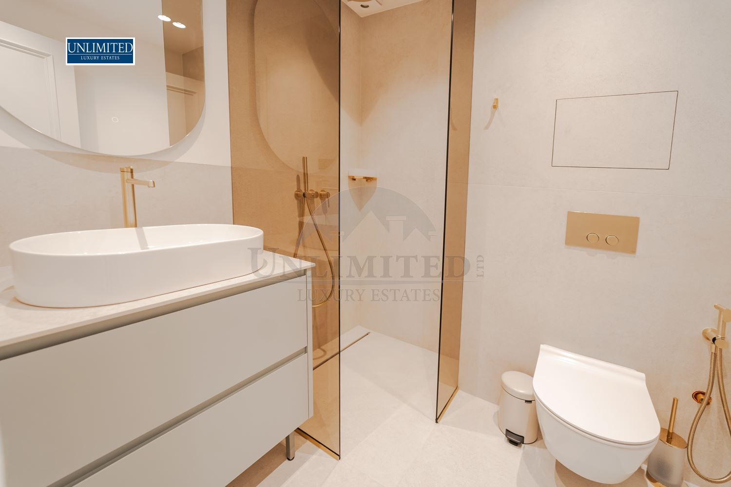 Дава под наем 4-СТАЕН, гр. София, Лозенец, снимка 16 - Апартаменти - 53944613