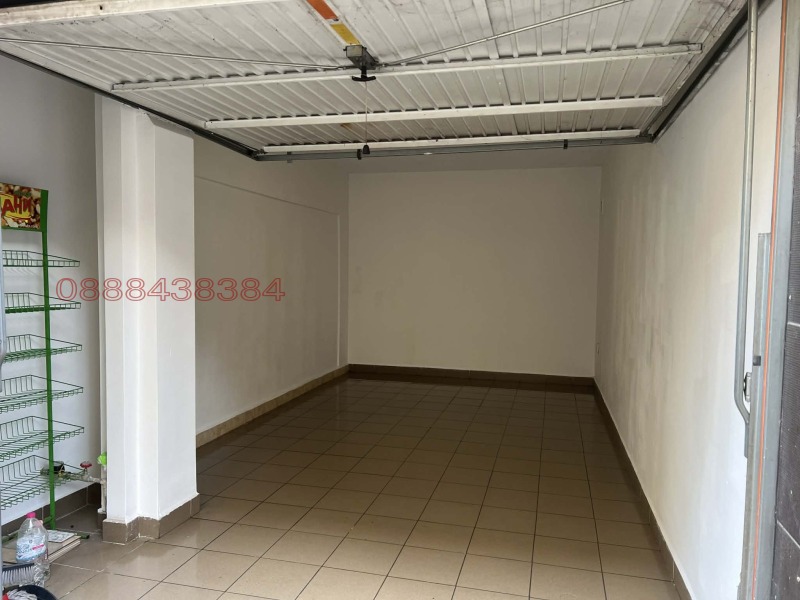 Дава под Наем ГАРАЖ в град Варна, Централна поща - 20 кв.м / 160 € » 312.93 лв.