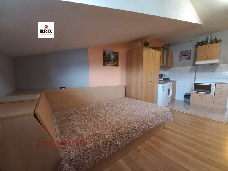 Zu vermieten  Studio Ruse , Druschba 2 , 20 qm | 70300604 - Bild [2]