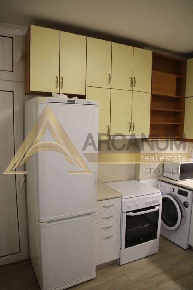 Дава под наем 3-СТАЕН, гр. Варна, Център, снимка 2 - Апартаменти - 54226293