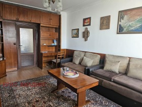 3 bedroom Vazrazhdane 2, Varna 1