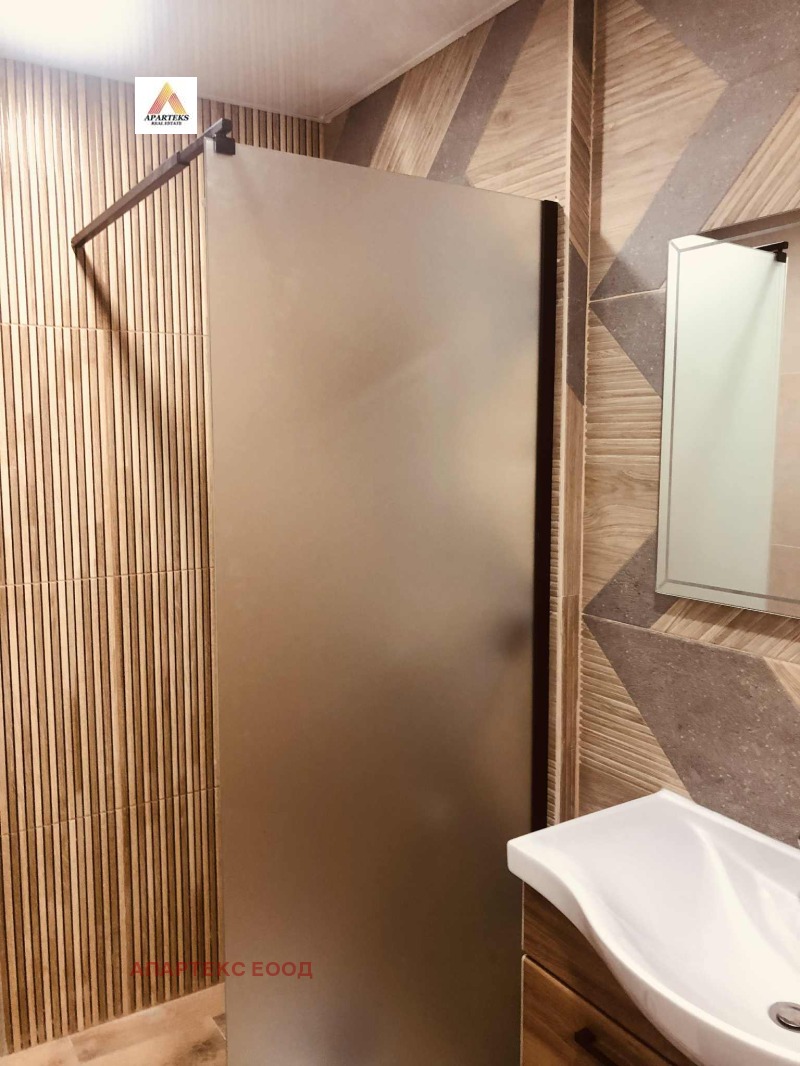 En renta  1 dormitorio Plovdiv , Jristo Smirnenski , 74 metros cuadrados | 66912802 - imagen [15]
