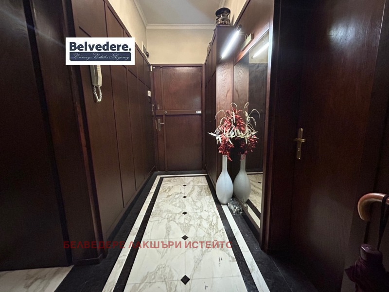 Дава под наем 3-СТАЕН, гр. София, Център, снимка 14 - Апартаменти - 52337641