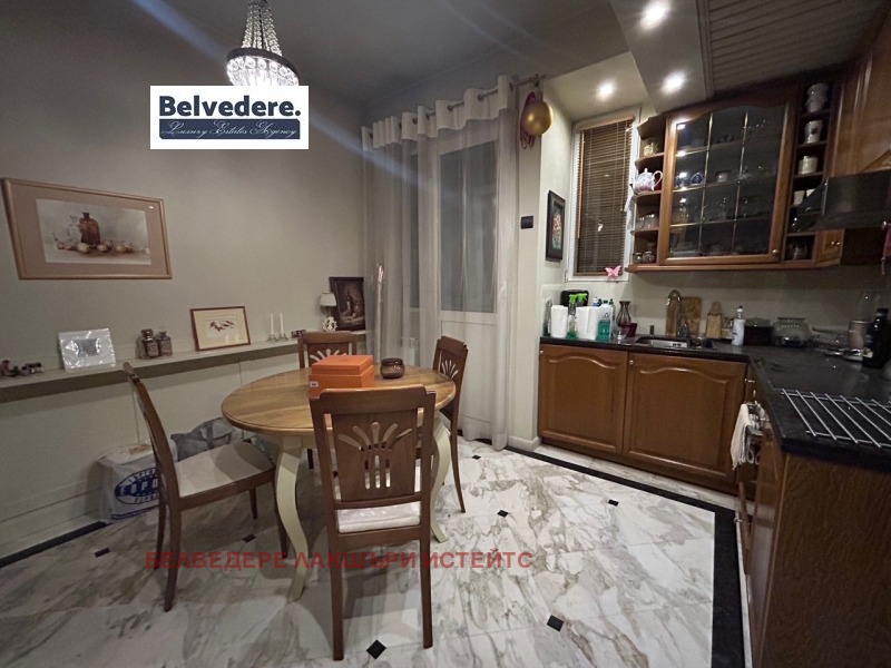 Дава под наем 3-СТАЕН, гр. София, Център, снимка 8 - Апартаменти - 52337641