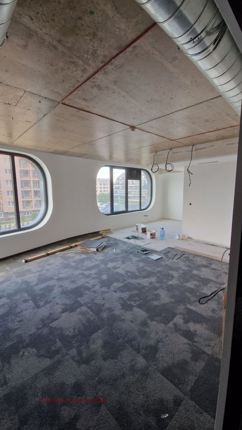 Дава под наем ОФИС, гр. София, Хладилника